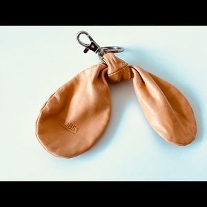 M0851 leather key chain
